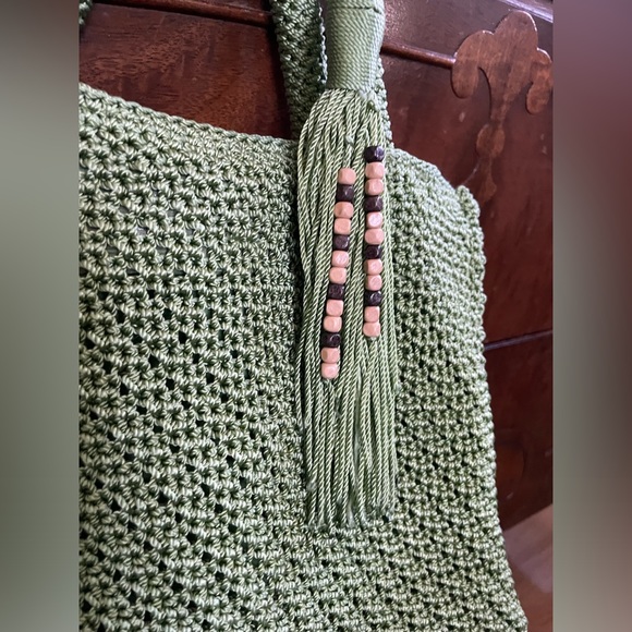 Relativity Green Woven Handbag with tassels - Picture 2 of 9